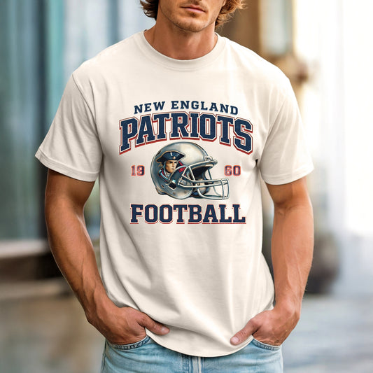 New England Football T-Shirt Patriots Vintage Helmet Design